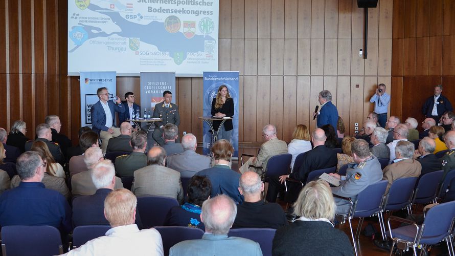 Zum Bodenseekongress nach Friedrichshafen kamen über 150 interessierte Gäste aus Deutschland, Österreich und der Schweiz. Foto: Ingo Kaminsky
